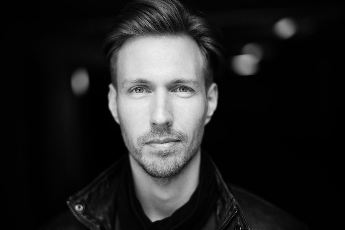 Lee Reynolds – dyrygent, fot. Gerard Collett